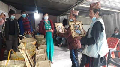 दुप्चेश्वर गाउपालिकामा आर्थिक आयआर्जन गराउन सहयोग पु¥याउने तालिम प्रदान