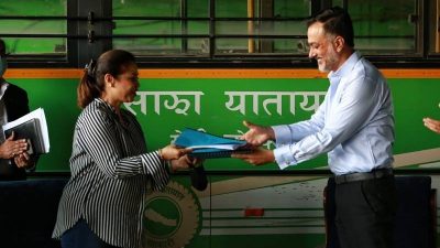 ४० वटा विद्युतीय बसबाट साझाले सेवा विस्तार गर्दै