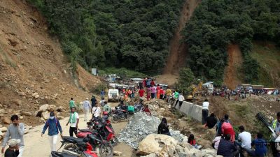 हट्यो सात सय ७४ स्थानको पहिरो : यी हुन् खुल्न बाँकी मुख्य राजमार्ग