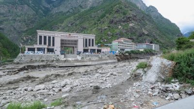 भोटेकोसीको बाढी वर्षाका कारण नभएको, हिमताल फुटेको आशंका