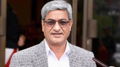 रमेश लेखक पक्राउ
