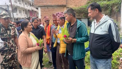 पूर्वराष्ट्रपति भण्डारी नुवाकोटको छहरेमा, एमाले नेताहरूसँग भेटघाट